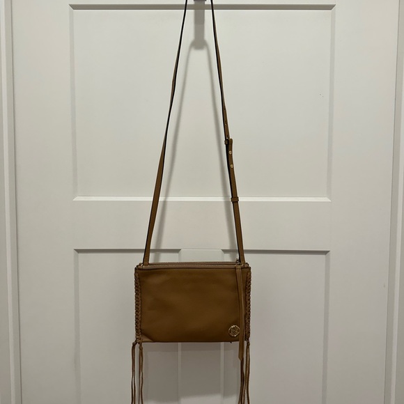 Vince Camuto Genuine Leather Fringe Crossbody Tan Bag - Picture 1 of 14